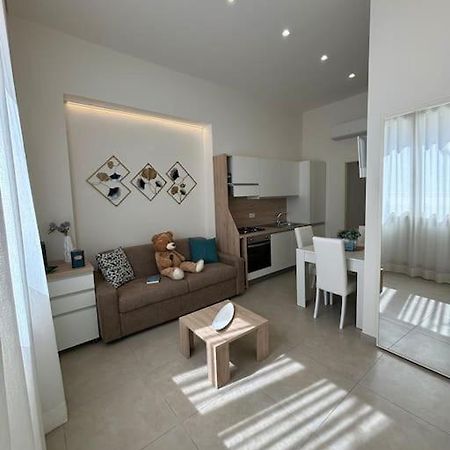 Teddy'S Home Luminoso Accogliente E Moderno 拉卡里 外观 照片