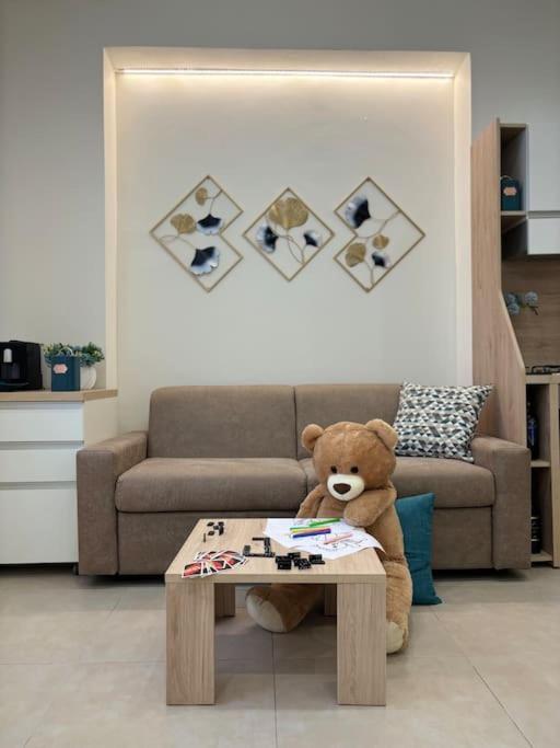 Teddy'S Home Luminoso Accogliente E Moderno 拉卡里 外观 照片