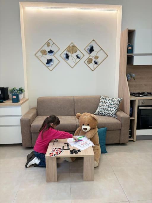 Teddy'S Home Luminoso Accogliente E Moderno 拉卡里 外观 照片